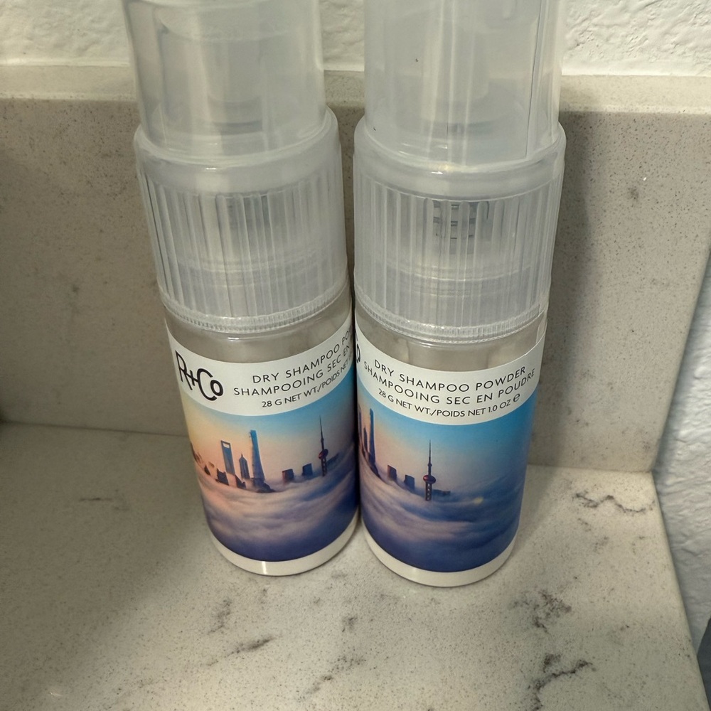 R+Co Dry Shampoo Powder - White and Blue